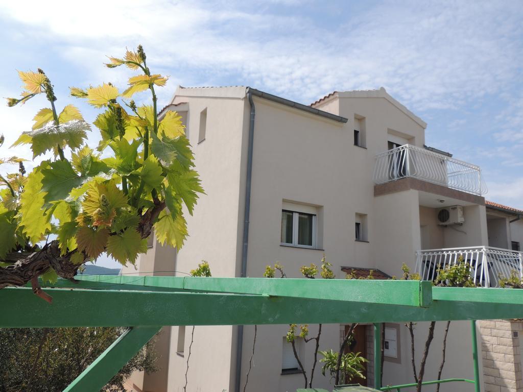 Apartment Ordan 503 ブロダリツァ エクステリア 写真